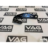 Петля капота левая Audi A6 Allroad C6 2007 4F0823301