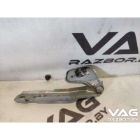 Петля капота левая Audi A6 Allroad C6 2008 4F0823301
