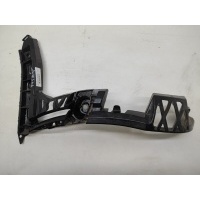 Кронштейн бампера Mercedes A200 W177 A1778850700