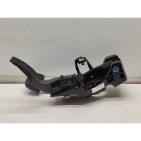 педаль газа Mercedes A200 W177 a1773002000