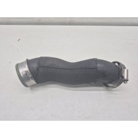 Патрубок интеркулера Volkswagen Touareg 2 NF 7P0145943