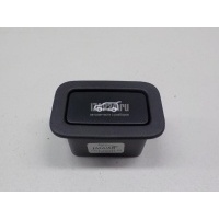 Кнопка закрывания багажника Land Rover XC60 (2008 - 2017) LR040338