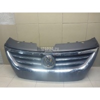 Решетка радиатора VAG Passat CC (2008 - 2017) 3C8853651QGRU