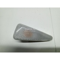 Повторитель на крыло правый белый Renault Symbol II (2008 - 2012) 8200602765
