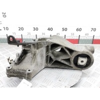 Кронштейн промежуточного вала Mercedes Vito (W638) (1996-2003) 2001 A6112220009,A6112200031