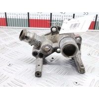 Фланец (штуцер системы охлаждения тройник) Ford Fiesta 5 (2002-2008) 2006 1N1G8594,1221325