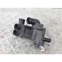 Фланец (тройник) системы охлаждения Volkswagen Golf-5 2005 032121111