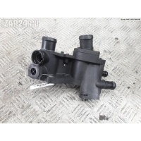 Фланец (тройник) системы охлаждения Volkswagen Bora 2001 032121111