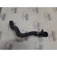 патрубок радиатора Audi Q7 2005-2015 2012 7L8121051L