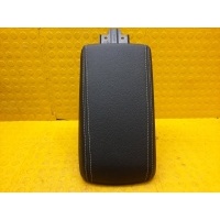 подлокотник Renault Kaptur REA 2021 969201290R