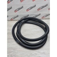 Уплотнитель двери Volkswagen Tiguan 2012 5N0867911