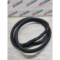 Уплотнитель двери Volkswagen Tiguan 2012 5N0867913