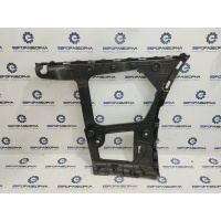 Кронштейн бампера Audi Q7 4M 2018 4M0807453A