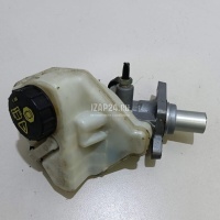 Цилиндр тормозной главный Land Rover Freelander 2 (2007 - 2014) LR014430