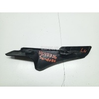 Накладка лобового стекла левая Renault Sandero (2009 - 2014) 8200763640