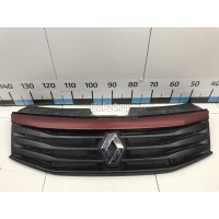 Решетка радиатора Renault Sandero (2009 - 2014) 8200798524