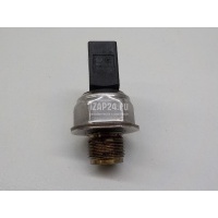 Датчик давления топлива VAG Amarok 2010 04L906054