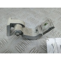 Петля двери передней правой Volkswagen Golf 4 (1997-2004) 2002 1J0831402A,1J0831402E