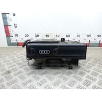 Чейнджер компакт дисков Audi A4 B5 (1994-2001) 1997 ,8D9035111