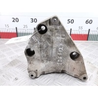 Кронштейн кондиционера Opel Vectra C (2002-2008) 2005 55558799,55210423