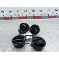 Дефлектор обдува салона Mercedes CLK-Class (W209) (2002-2010) 2005 A2098300154,20983001549116