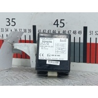 Блок комфорта Toyota Hilux 7 (2005-2016) 2007 61B410000,8974171011