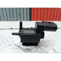 Клапан воздушного фильтра Volkswagen Touran 1 (2003-2015) 2006 70104403,03C906283B