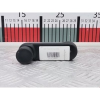 Ручка стеклоподъемника Renault Clio 2 (1998-2005) 2002 7700811387,8200162826