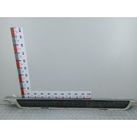 Накладка на порог Mitsubishi Pajero 3 (1999-2006) 2002 MN117262,MN117262