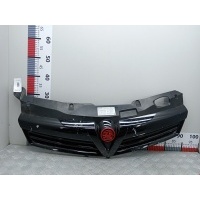 Решетка радиатора Opel Astra H (2004-2014) 2009 13225788,93191832