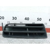 Решетка (заглушка) в бампер левая Volkswagen Golf 4 (1997-2004) 2000 1J0853665B,1J0853665BB41