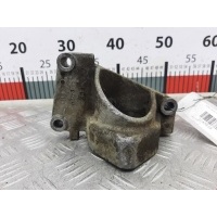 Кронштейн полуоси Opel Zafira B (2005-2014) 2005 55184510,13256906