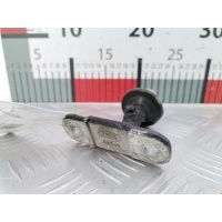 Петля крышки (двери) багажника Land Rover Discovery 3 (2004-2009) 2005