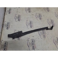 уплотнитель (внутри) Audi Q7 2005-2015 2012 7L0121332B