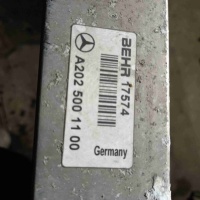 Радиатор интеркулера Mercedes CLK W208 2011 a2025001100