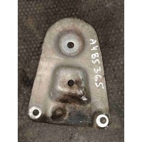 Кронштейн Audi A4 B5(1994-2001) 2000 8D0399542B