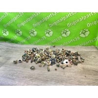 Болты салона Mazda MPV LW5W 2001 99735-0616, 99874-0412, GJ21-64-996, W201-64-999, 90786-0816, 99735-0412B, LA10-68-D21, 90786-0616