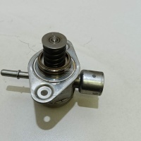 Насос (ТНВД) бензиновый Land Rover S-MAX (2006 - 2015) LR025599