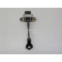 Ограничитель двери Nissan Juke (F15) (2011 - 2019) 824301KA0A