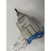 Датчик положения педали сцепления Volkswagen Transporter 5 2004 8E0927189B