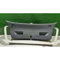 Обшивка крышки багажника Volkswagen Golf 5 2006 1K6867601C, 1K6867603F