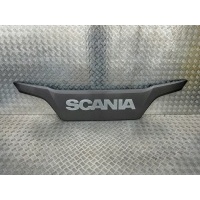 Решетка радиатора центральная scania ntg