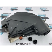 корпус воздушного фильтра BMW X5 E70 LCI 2011 13717577449
