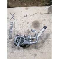 Компрессор кондиционера 92600-AX020 на Mazda Famil Mazda 92600-AX020 92600-AX020
