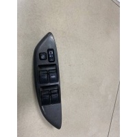 Блок управления стеклоподъемниками Toyota Toyota Platz (P10) 1999-2005 8482052010