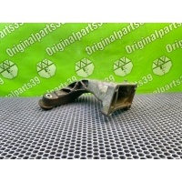 Кронштейн опоры двигателя Mercedes-Benz C-Class S203 4MATIC 2002 A1122235204, 1122235204