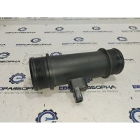 Патрубок интеркулера Audi Q7 4M 2018 4M0145683A