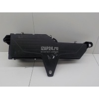 Корпус воздушного фильтра BMW 3-serie F30/F31/F80 (2011 - 2020) 13718511655