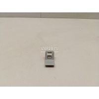 Крепеж решетки радиатора Mazda CX 5 (2012 - 2017) KD4550ES1
