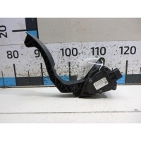 Педаль газа Renault Duster 2012 180022703R